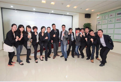 Top Diamond Watch for Men Luxury Hip Hop Blue Dial Arabic Numerals Watches Unique Bling Ice Out Luminous Waterproof Clock